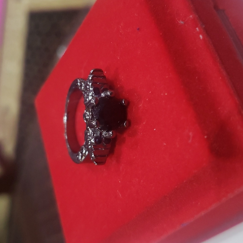 Ring size 6.5 Black